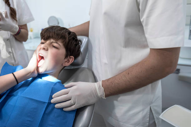 Best Holiday Emergency Dentist in Hubbard, TX